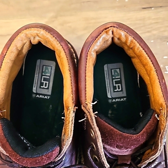 ARIAT Boots. - Picture 6 of 9